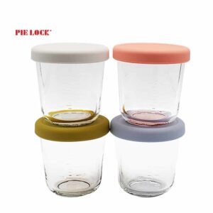 Mini measuring food  containers for baby use